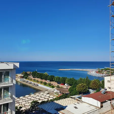 Szálloda Hotel33 Margjonaj